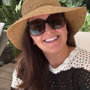 Meet your Posher, Janelle